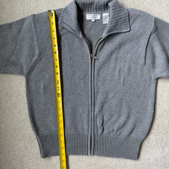 Elegant Gray Women's Bomber Jacket - Picture 5 of 6